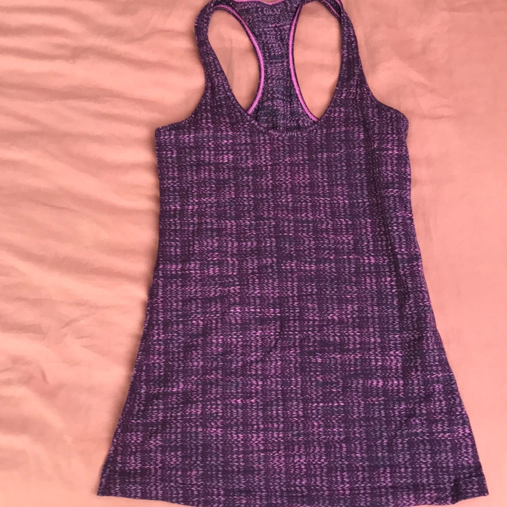 Lululemon tank